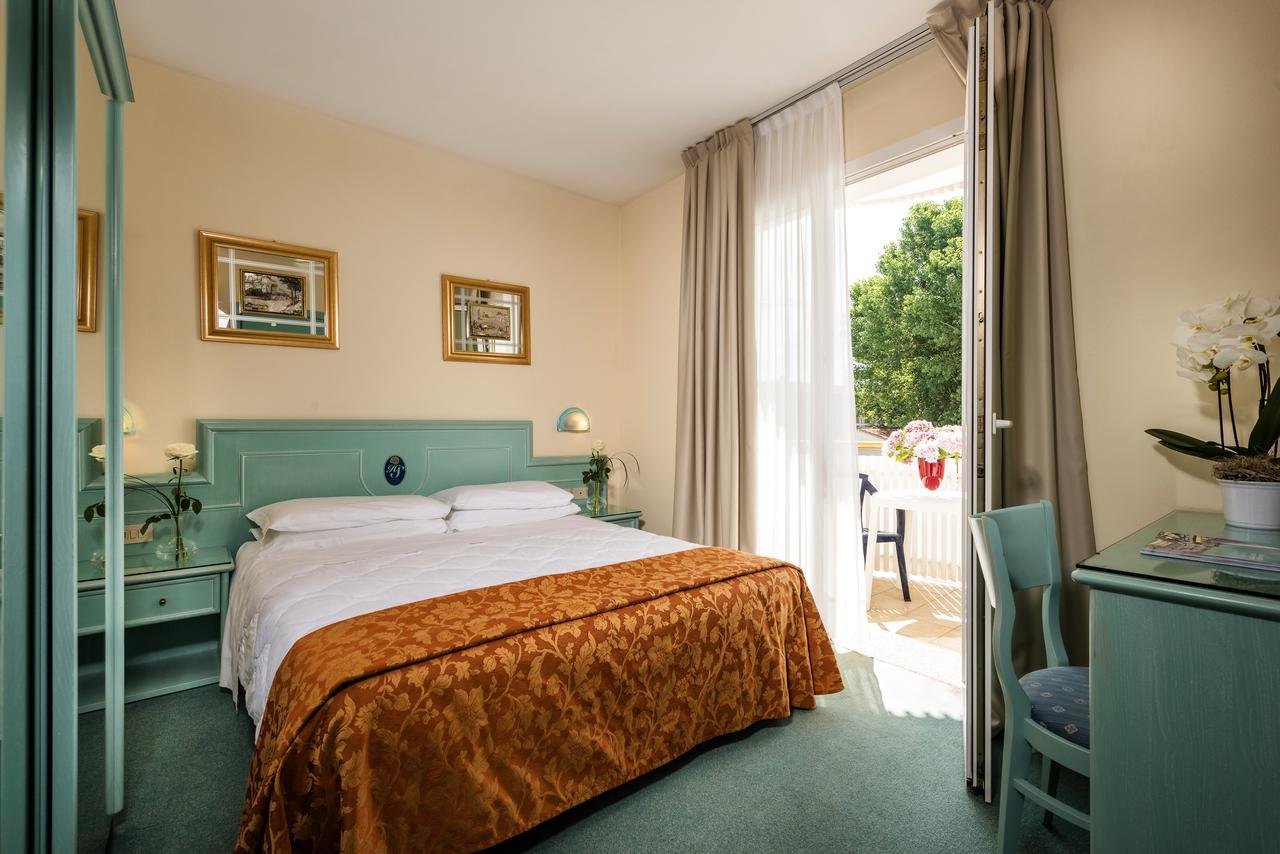 Salus Smart & Chic Hotel Τζεσόλο Λίντο Εξωτερικό φωτογραφία