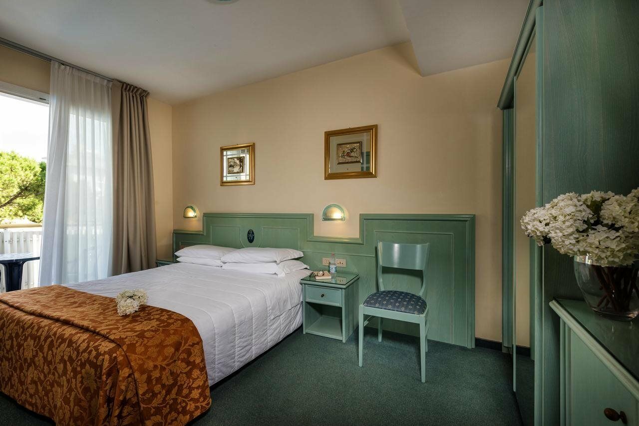 Salus Smart & Chic Hotel Τζεσόλο Λίντο Εξωτερικό φωτογραφία